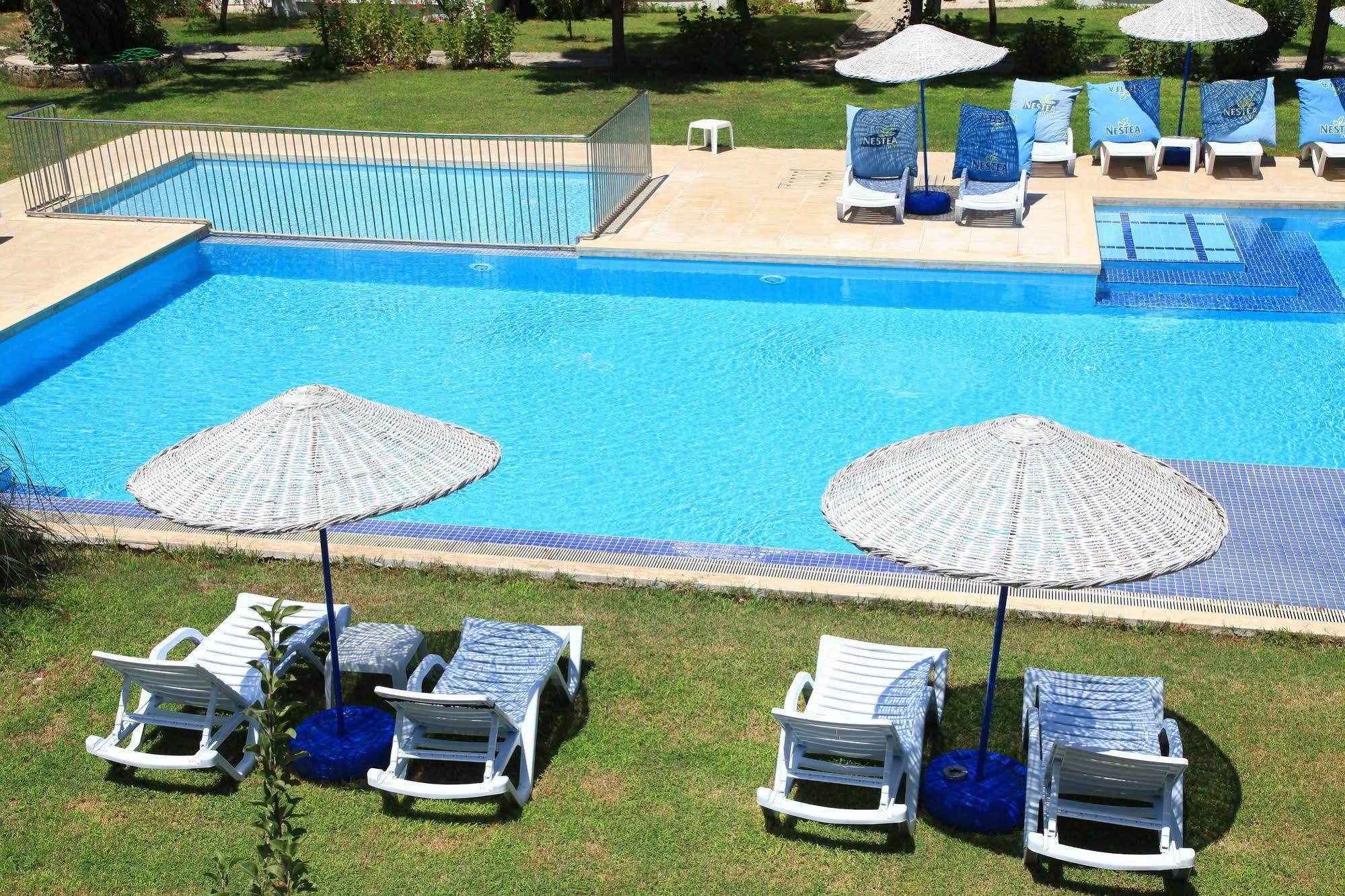 Muskebi Apart Otel Ortakent Kültér fotó